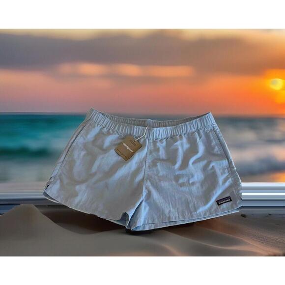 Patagonia Pants - Patagonia NWT $59 Women’s Baggies Shorts 2 1/2 in Steam Blue Size XL